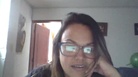 Laura online show from February 2, 1:52 pm