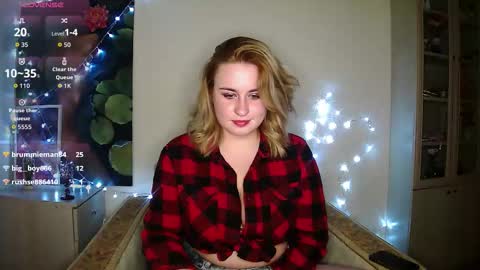 Laura  Nelson online show from March 14, 11:31 pm