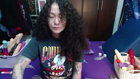 Snapshot of laura_anal_ chatting on October 15, 9:15 pm Wen online show from October 15, 9:15 pm