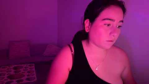 laura online show from February 25, 2:59 am