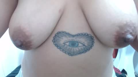  Laura  online show from November 15, 10:17 am