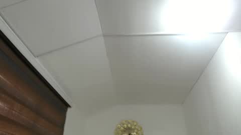 Laura leighxx online show from February 13, 4:11 am