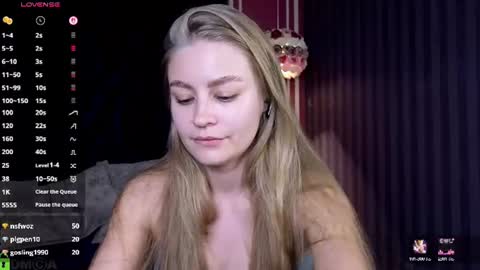 Laura online show from July 11, 2:42 pm