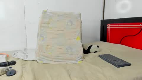 lauren_mark_ online show from October 6, 11:22 pm