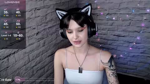 Snapshot of lauren_raquel chatting on January 23, 5:52 pm Eva online show from January 23, 5:52 pm