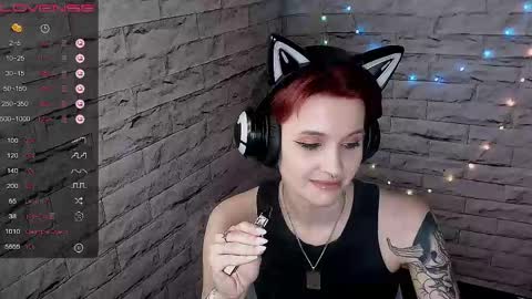 Eva online show from May 14, 7:23 pm