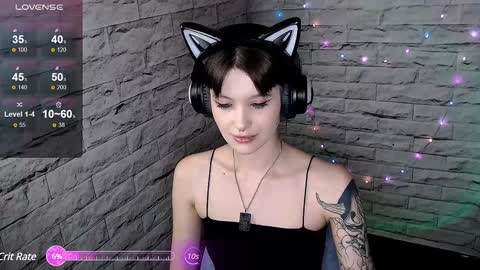 Snapshot of lauren_raquel chatting on January 27, 7:03 pm Eva online show from January 27, 7:03 pm