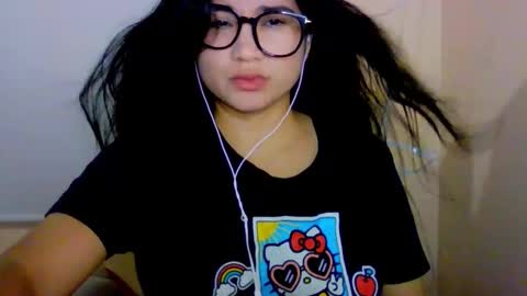 onlyfan laureng7 - 7 laureng2 online show from December 1, 1:14 am