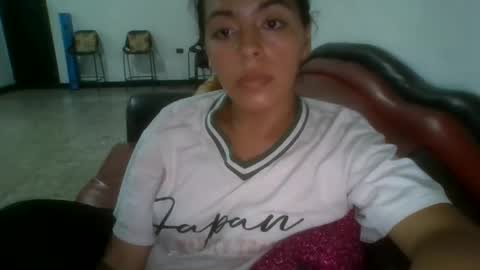 laurenhot94 online show from September 20, 10:46 pm