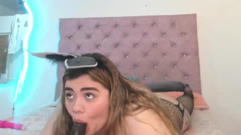 laurenlaine online show from October 16, 6:51 pm