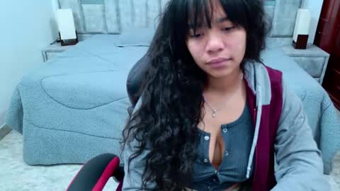 laurent online show from February 27, 3:43 am