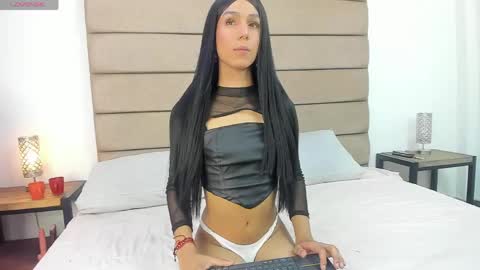 Laurent online show from May 30, 8:51 pm