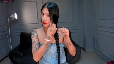 Lau  online show from November 5, 3:30 am