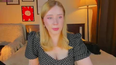 Lav online show from May 17, 9:02 pm
