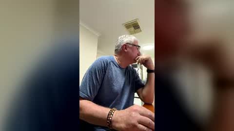 lawryf66797 online show from July 4, 11:47 am