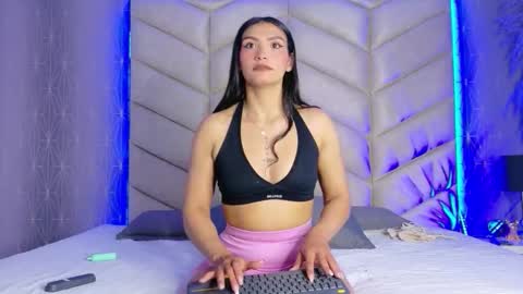 laya online show from November 19, 4:01 am