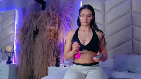 laya online show from September 24, 4:30 am