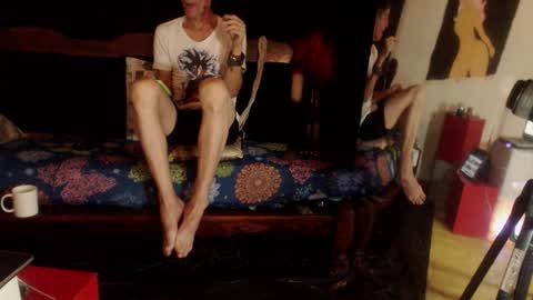 Laye19 online show from September 27, 2:53 am