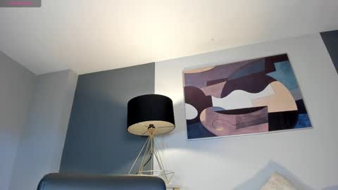 Layla online show from March 9, 5:39 pm