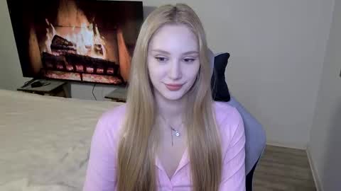 LaylaPretty001 online show from February 17, 5:17 am