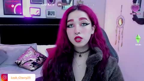 Leah online show from June 22, 9:44 pm