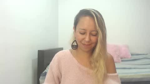 leah_susman online show from November 4, 1:01 pm