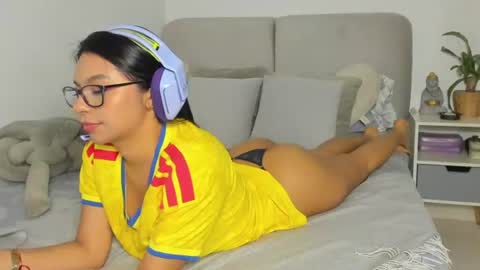   online show from June 18, 6:19 am