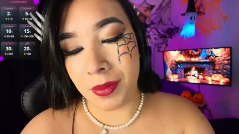 leah online show from October 26, 6:58 am