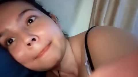 Leamorfy  online show from April 16, 11:51 pm