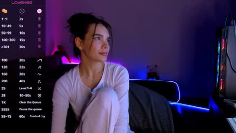 Leana online show from November 21, 3:54 pm