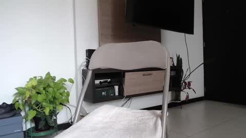 Leandro online show from March 30, 1:11 pm