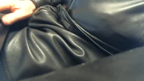 Leathermotocross online show from July 13, 9:51 pm