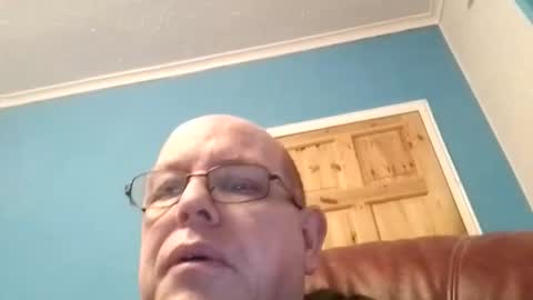 leatherpants68 online show from January 12, 4:25 pm