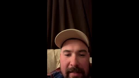 Snapshot of leearonn12 chatting on October 29, 1:18 am leearonn12 online show from October 29, 1:18 am