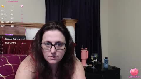 Leesa online show from February 9, 3:43 am