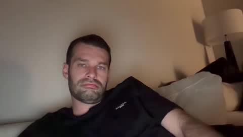 leexxx_69 online show from November 23, 3:37 am