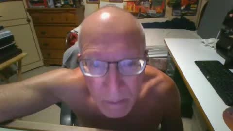 leezamm1132 online show from April 21, 2:51 am