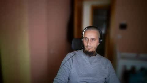 Zao online show from November 23, 4:49 pm