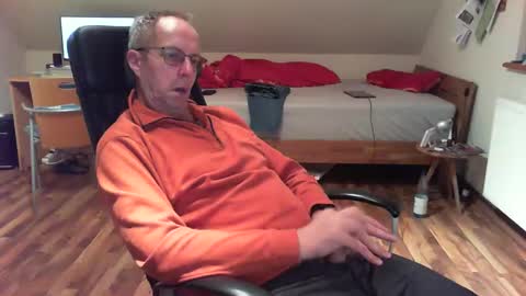 Dave online show from December 29, 3:57 pm