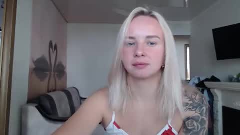 Snapshot of leggywily25 chatting on September 23, 9:58 am leggywily25 online show from September 23, 9:58 am