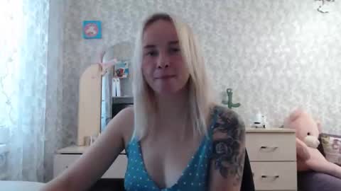 Snapshot of leggywily25 chatting on September 29, 11:20 am leggywily25 online show from September 29, 11:20 am
