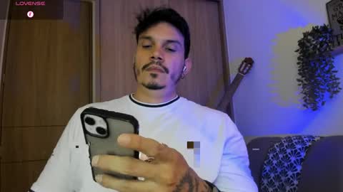 Alejandro online show from May 5, 10:26 pm
