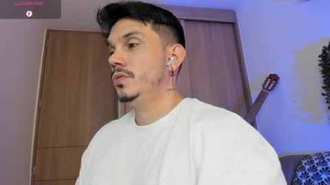 Alejandro online show from May 9, 2:06 am