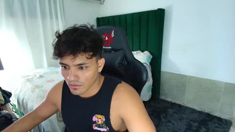  Lei  online show from April 2, 11:55 pm