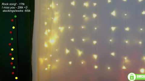 hey Im Leia and I love rock  online show from February 15, 8:18 pm