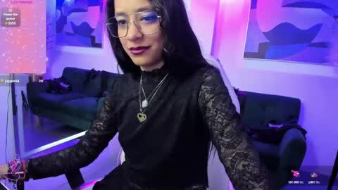 Leia  online show from February 12, 3:16 pm