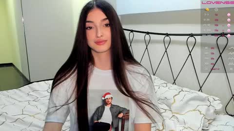 Leila online show from January 27, 11:22 pm