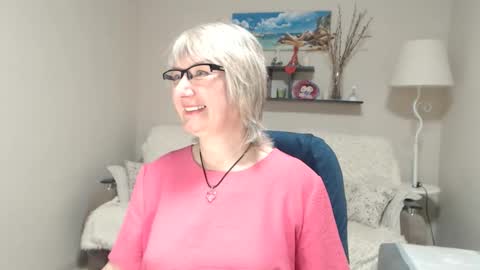 Leila Kinky online show from February 11, 4:05 am