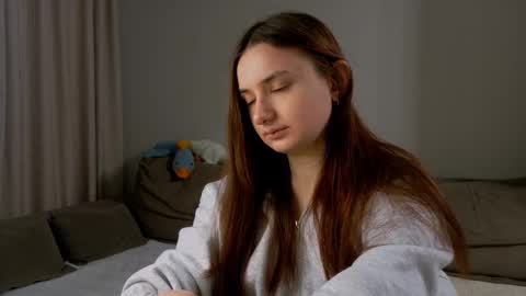 Lelia online show from February 12, 8:12 pm