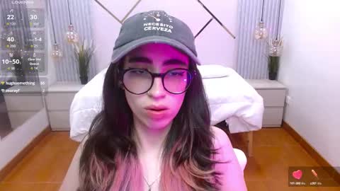 Snapshot of lena_roses chatting on October 15, 8:42 pm Lena online show from October 15, 8:42 pm